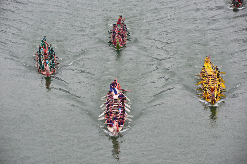 Chèo thuyền kayak trên vịnh Lan Hạ tuyệt đẹp giữa mùa Đông  Báo Gia Lai  điện tử