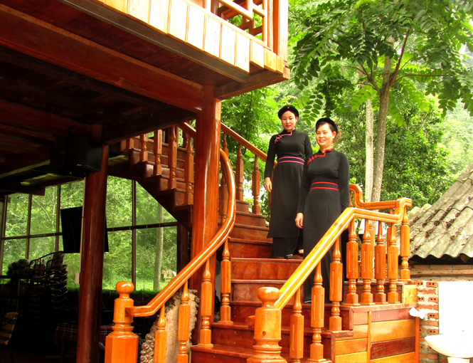 Cầu thang trong văn hóa truyền thống của người Tày - Nùng