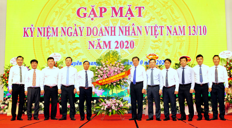 Gặp mặt kỷ niệm ngày Doanh nhân Việt Nam