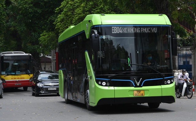 Thêm tuyến buýt điện E09 phục vụ nhu cầu đi lại người dân Thủ đô