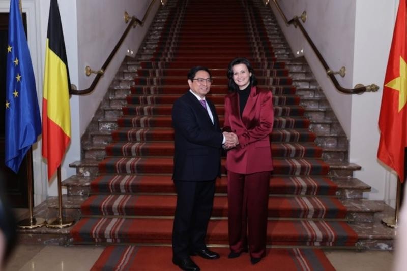 Quan hệ Việt Nam-Bỉ: Việt Nam và Bỉ đang tiếp tục tăng cường quan hệ hợp tác đa dạng trong nhiều lĩnh vực, đặc biệt là kinh tế và môi trường. Bỉ là một trong những đối tác chiến lược của Việt Nam trong Liên minh Châu Âu. Hãy xem hình ảnh về các hoạt động hợp tác đang diễn ra giữa Việt Nam và Bỉ để hiểu thêm về mối quan hệ đóng vai trò quan trọng này.