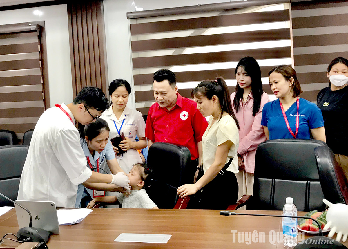 Hành trình tìm lại nụ cười